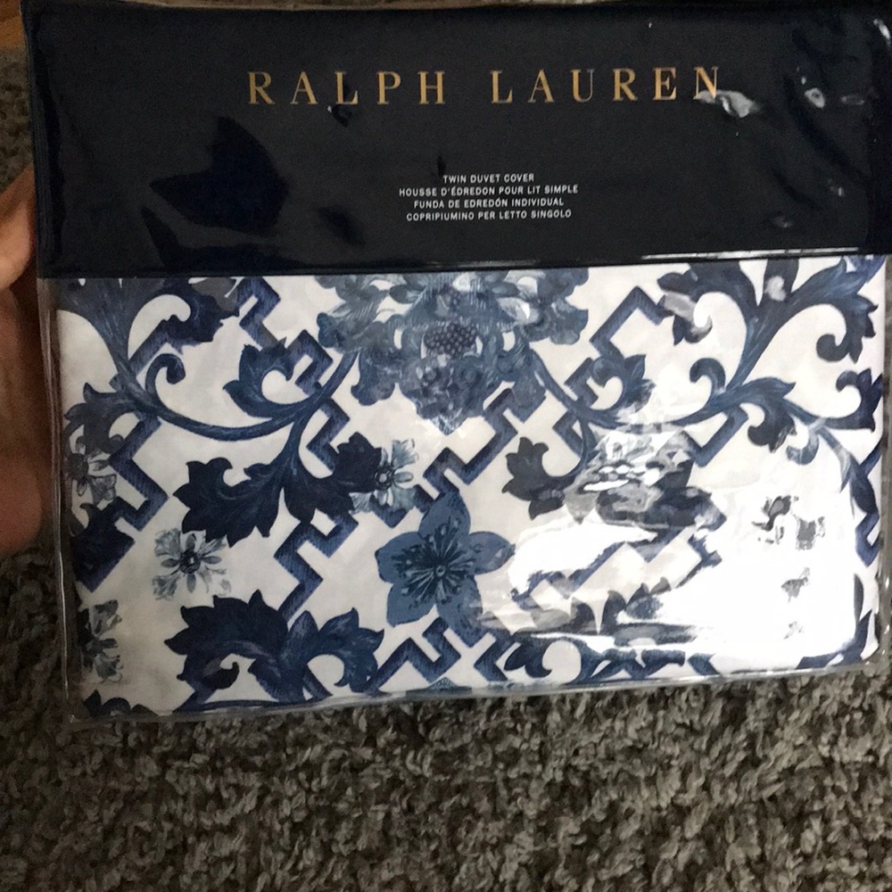 Brand New Ralph Lauren Twin Duvet Cover